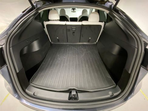 Used 2022 Tesla Model Y Performance image 25