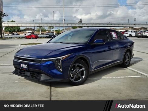Used 2025 Kia K4 FWD image 1