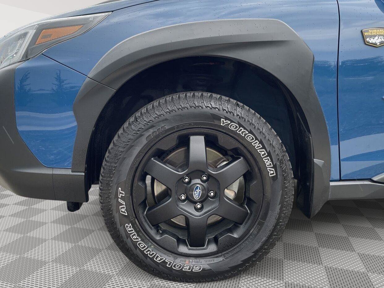 Certified 2025 Subaru Outback Wilderness AWD/4WD image 8