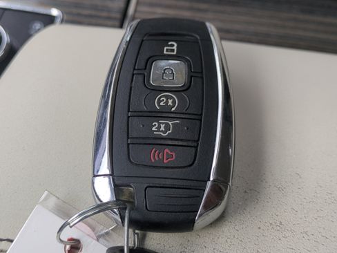 Used 2018 Lincoln Navigator Black Label w/ Cargo Package image 33