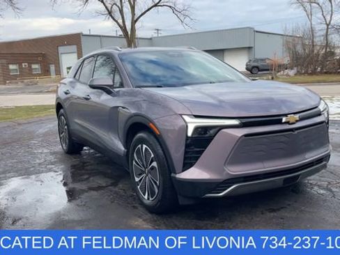 Used 2024 Chevrolet Blazer EV LT image 2