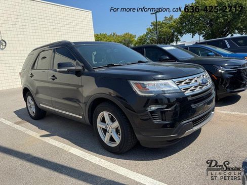 Used 2018 Ford Explorer XLT w/ Equipment Group 202A FWD image 1