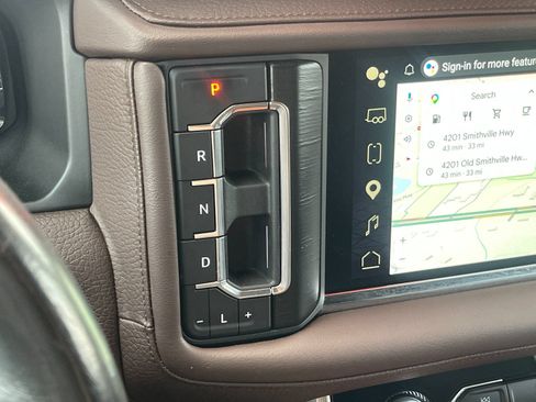Used 2022 GMC Yukon Denali w/ Denali Premium Package AWD/4WD image 26