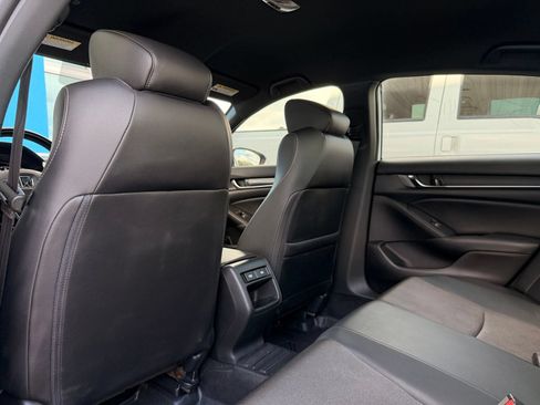 Used 2021 Honda Accord Sport image 18