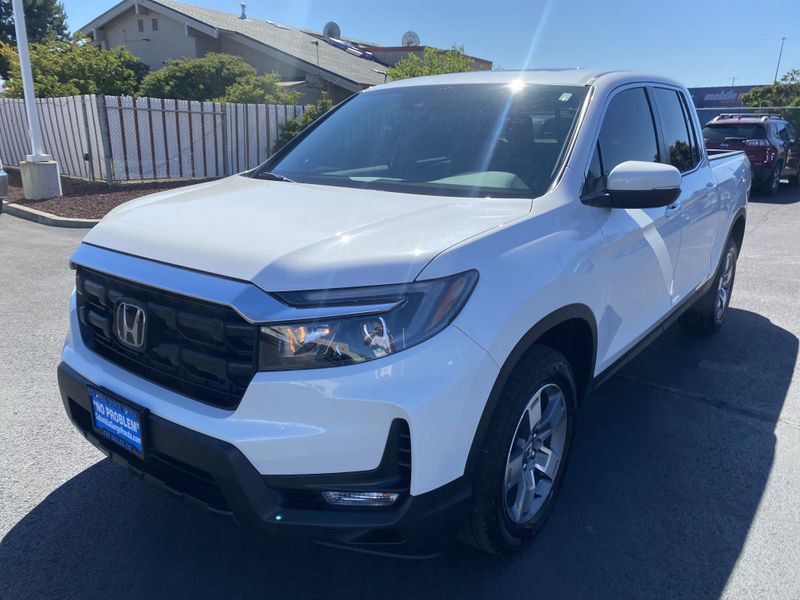 Certified 2024 Honda Ridgeline RTL image 1