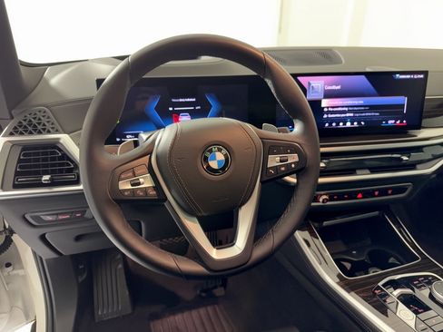 Used 2026 BMW X5 sDrive40i w/ Premium Package RWD image 10