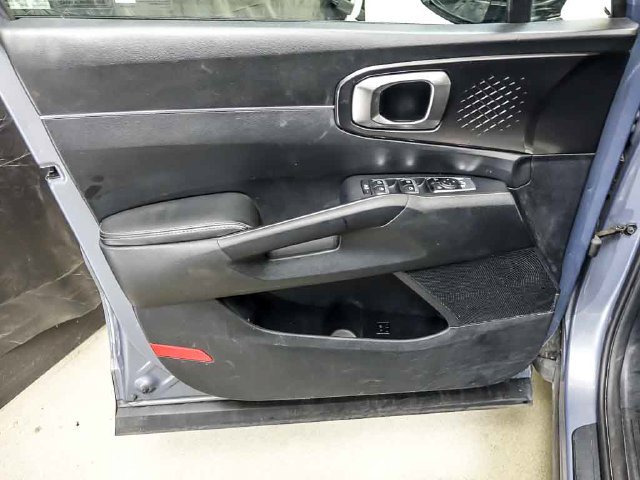 Used 2024 Kia Sorento S FWD image 22