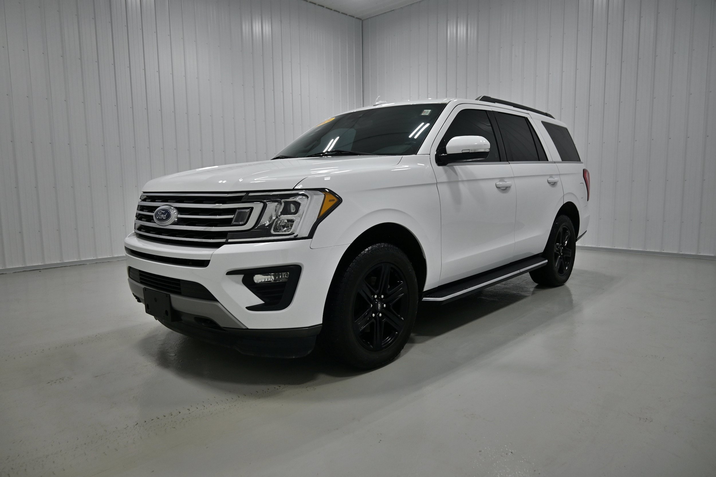 Used 2021 Ford Expedition XLT AWD/4WD image 24