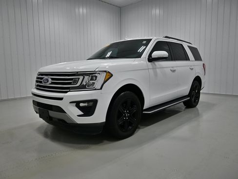 Used 2021 Ford Expedition XLT AWD/4WD image 24
