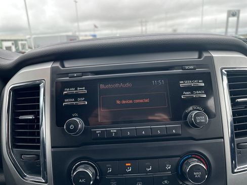 Used 2017 Nissan Titan SV AWD/4WD image 49