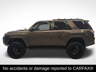 Used 2020 Toyota 4Runner TRD Off-Road AWD/4WD video 2