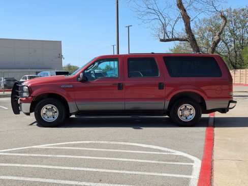 Used 2005 Ford Excursion 2WD image 6