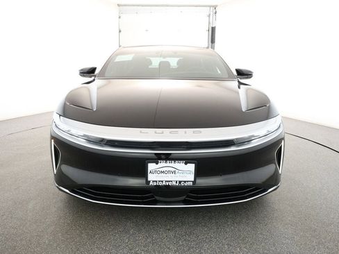 Used 2023 Lucid Air Touring image 2