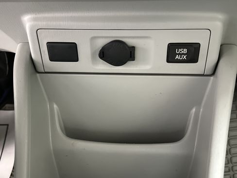 Used 2012 Toyota Prius V Three FWD image 30