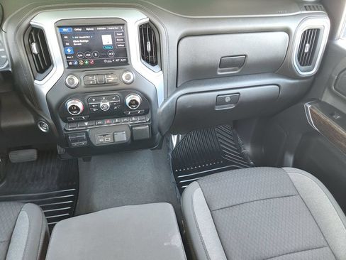 Used 2022 GMC Sierra 2500 SLE w/ SLE Convenience Package AWD/4WD image 17