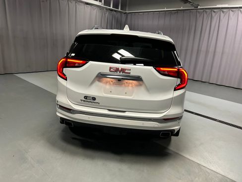 Used 2019 GMC Terrain Denali w/ Advanced Safety Package image 6