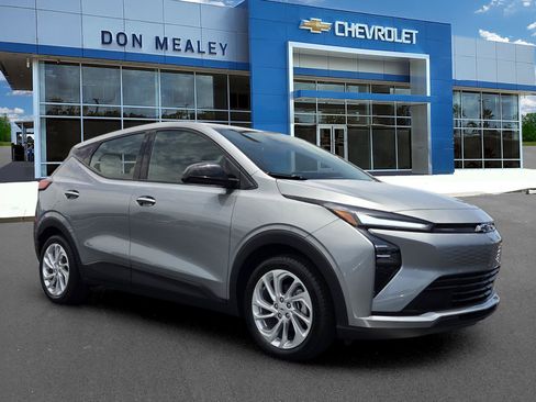 New 2027 Chevrolet Bolt LT FWD image 1