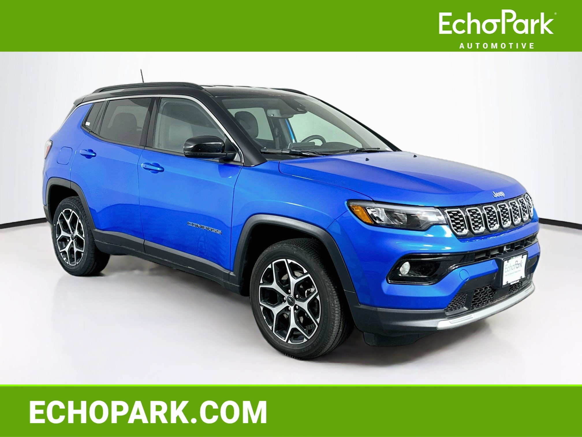 Used 2025 Jeep Compass Limited AWD/4WD image 1