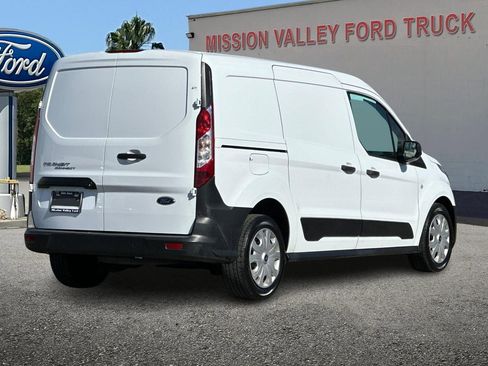 Used 2023 Ford Transit Connect XL FWD image 4