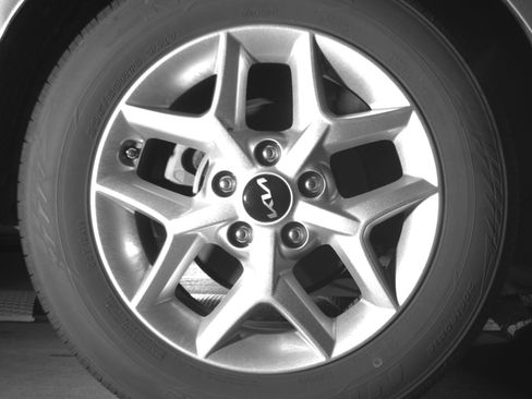 Used 2025 Kia Soul LX w/ LX Technology Package FWD image 15