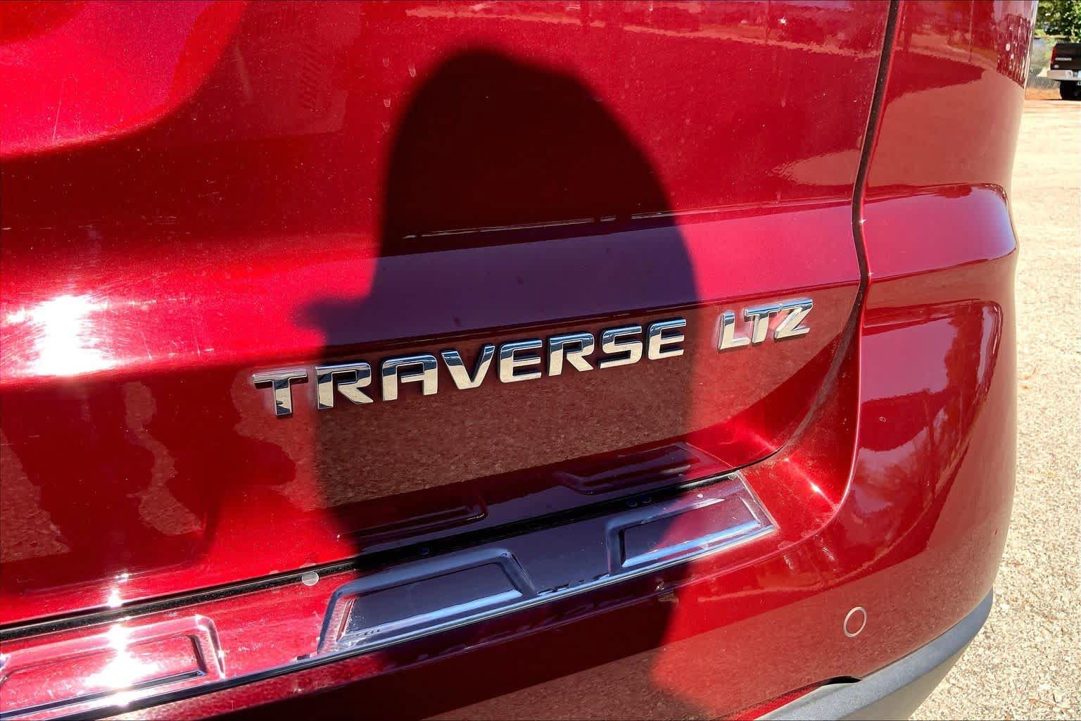 Used 2015 Chevrolet Traverse LTZ w/ LPO, 'HIT The Road' Package AWD/4WD image 10