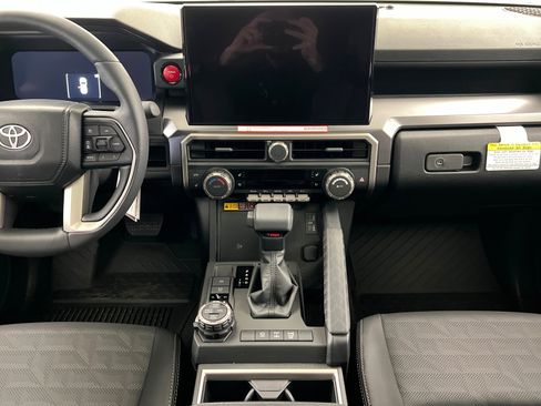New 2026 Toyota 4Runner TRD Off-Road Premium AWD/4WD image 13