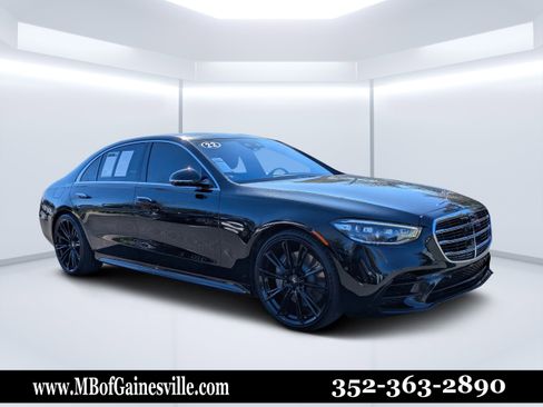 Used 2022 Mercedes-Benz S 580 4MATIC Sedan image 1