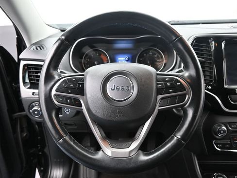 Used 2020 Jeep Cherokee Limited AWD/4WD image 18