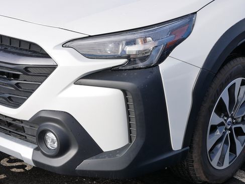 Used 2024 Subaru Outback Limited image 16