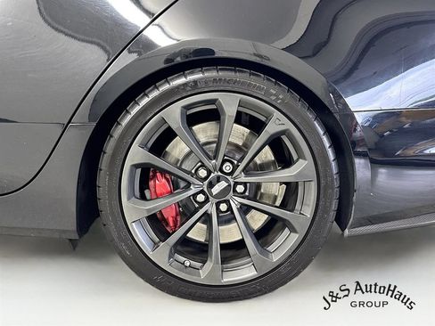 Used 2019 Cadillac CTS V w/ Carbon Fiber Package RWD image 40