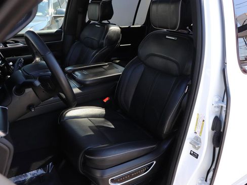 Used 2024 Jeep Grand Wagoneer L Series II w/ Quick Order Packagew 28T image 12