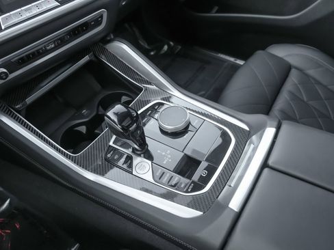Used 2023 BMW X6 M50i w/ Climate Comfort Package AWD/4WD image 22