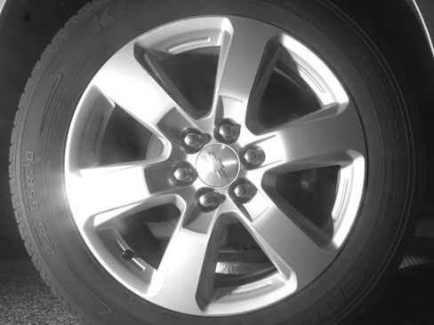Used 2017 Chevrolet Traverse LT w/ Style and Technology Package FWD image 20