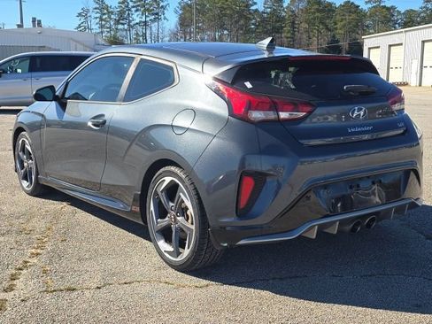 Used 2020 Hyundai Veloster Turbo image 4