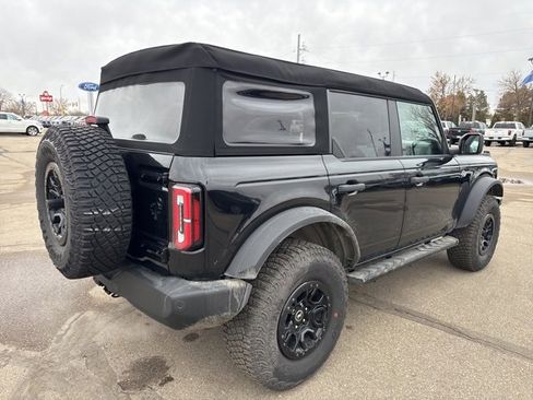 Used 2024 Ford Bronco Wildtrak image 8