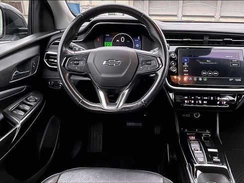 Used 2023 Chevrolet Bolt EUV LT w/ Convenience Package image 8