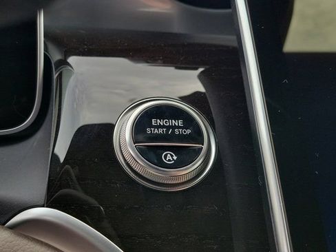 Certified 2026 Mercedes-Benz GLC 300 image 29