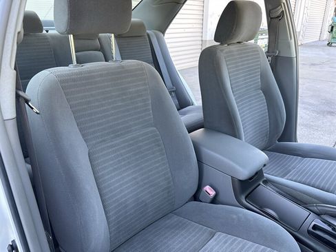 Used 2005 Toyota Camry LE FWD image 36
