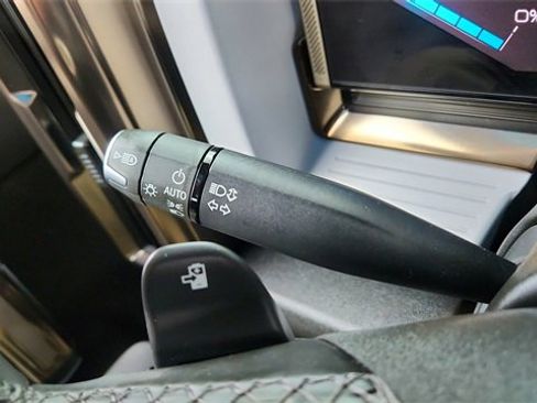 Used 2024 GMC Hummer EV 3X w/ Omega Edition image 40