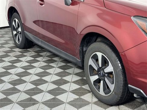 Used 2018 Subaru Forester 2.5i Limited image 12