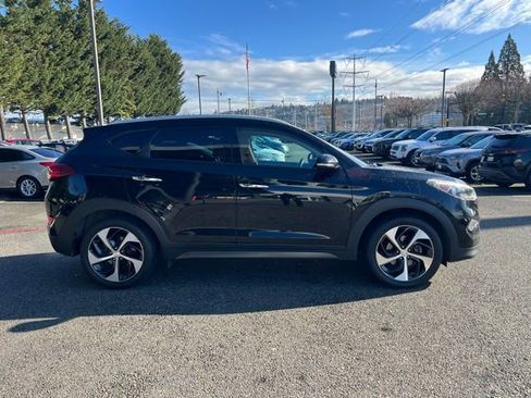 Used 2016 Hyundai Tucson Limited image 5