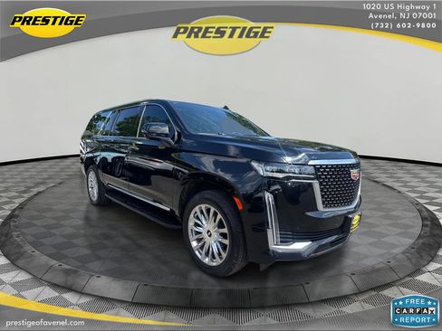 Used 2023 Cadillac Escalade ESV Premium Luxury AWD/4WD image 3