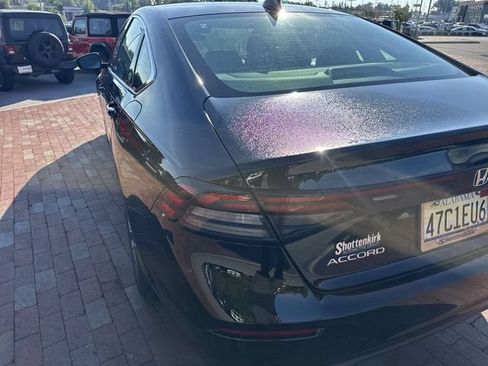 Used 2024 Honda Accord EX image 10