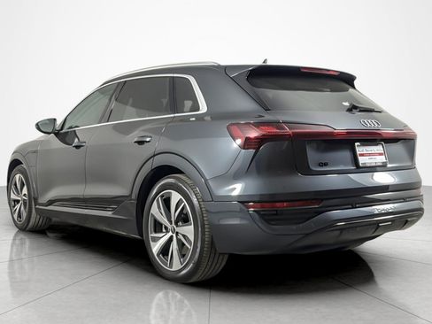 Used 2024 Audi Q8 e-tron Premium AWD/4WD image 3