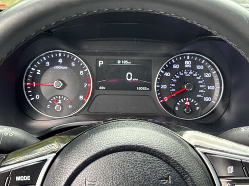 Used 2023 Kia Forte GT-Line w/ GT-Line Premium Package image 19