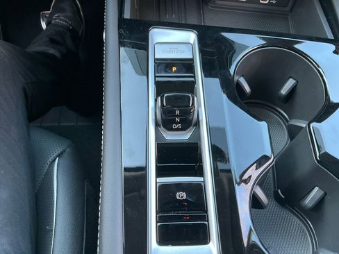 New 2026 Volkswagen Atlas SEL Premium R-Line image 24