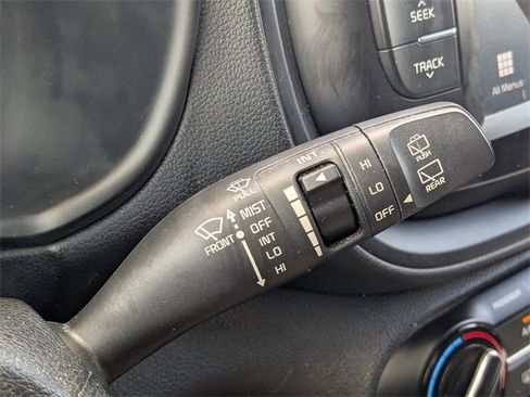 Used 2020 Kia Soul LX image 27