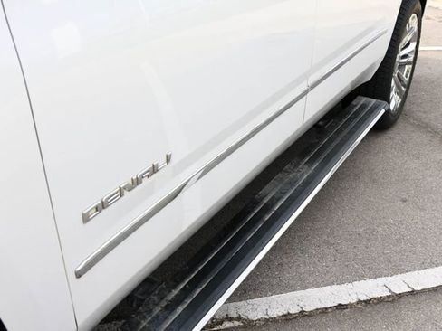 Used 2017 GMC Yukon XL Denali w/ Open Road Package image 8