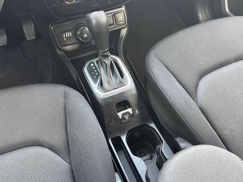 Used 2018 Jeep Renegade Sport w/ Power & Air Group AWD/4WD image 12