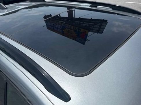 Used 2024 Chevrolet Equinox RS w/ RS Leather Package FWD image 10